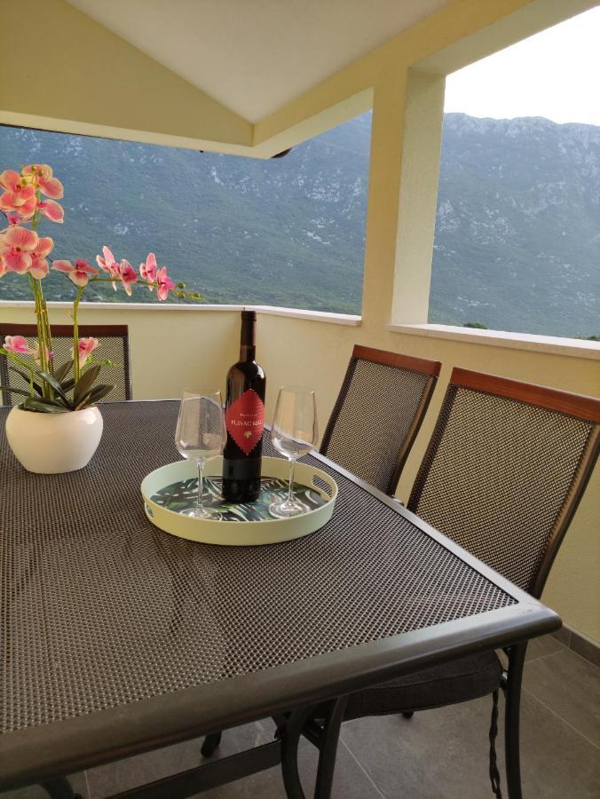 Apartamento Mira 2 Zagvozd Exterior foto