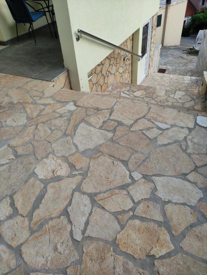 Apartamento Mira 2 Zagvozd Exterior foto