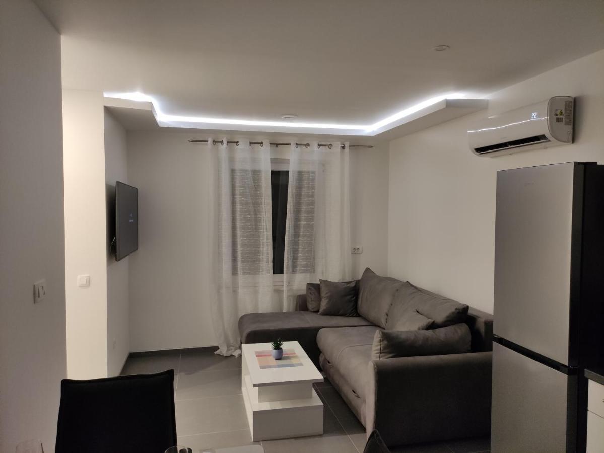 Apartamento Mira 2 Zagvozd Exterior foto
