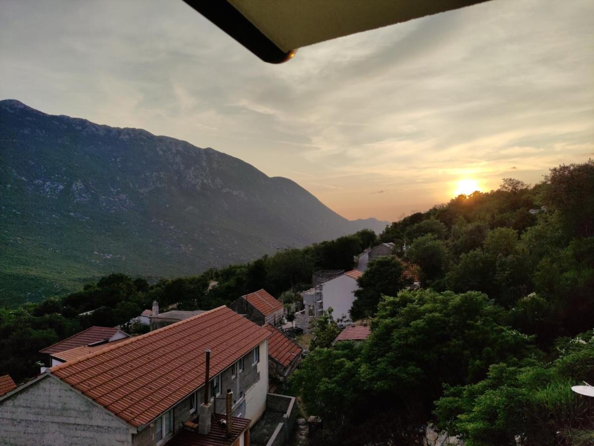 Apartamento Mira 2 Zagvozd Exterior foto