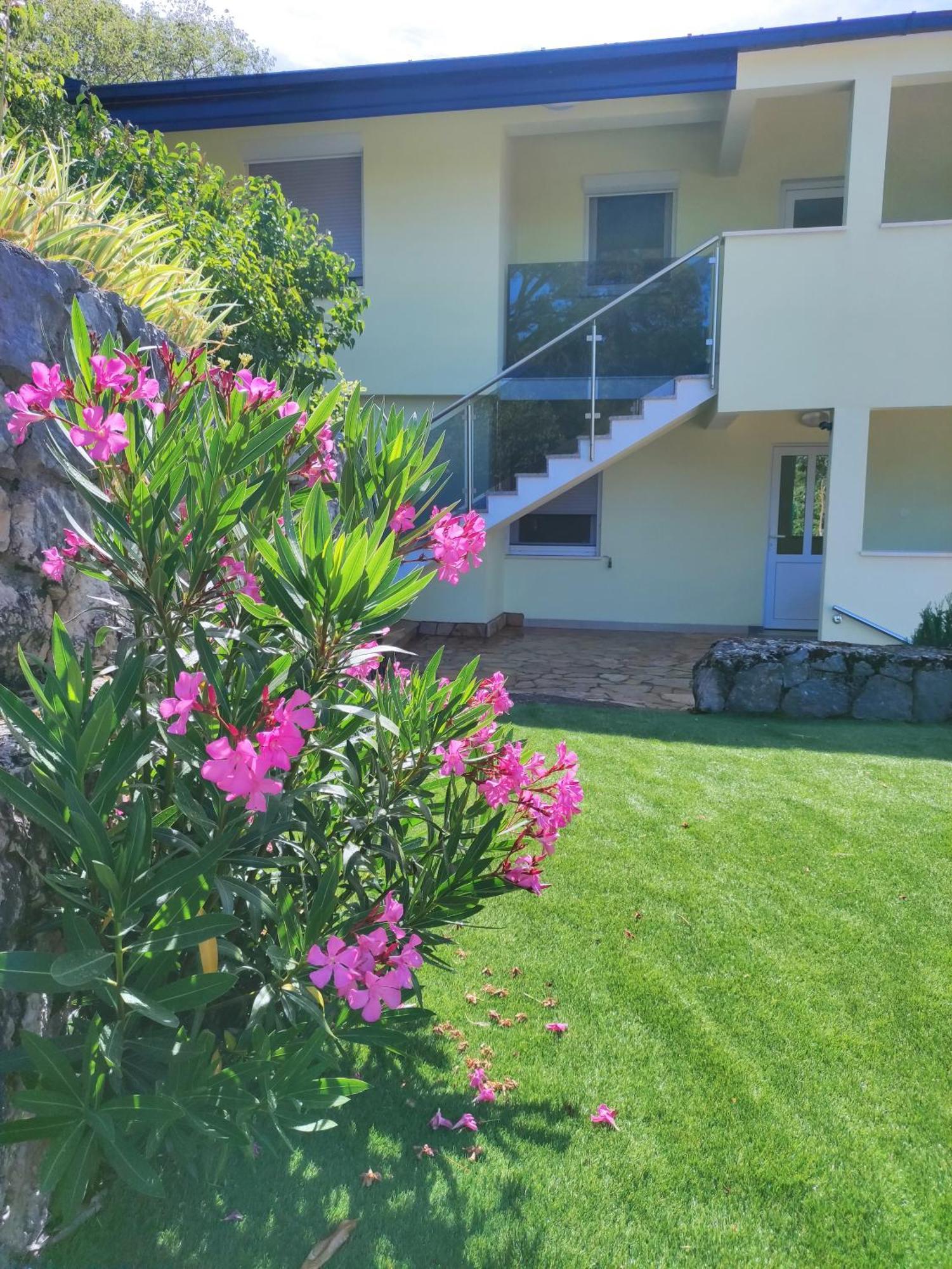 Apartamento Mira 2 Zagvozd Exterior foto